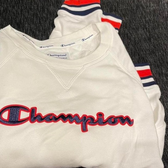 champion crew neck - Picture 1 of 3